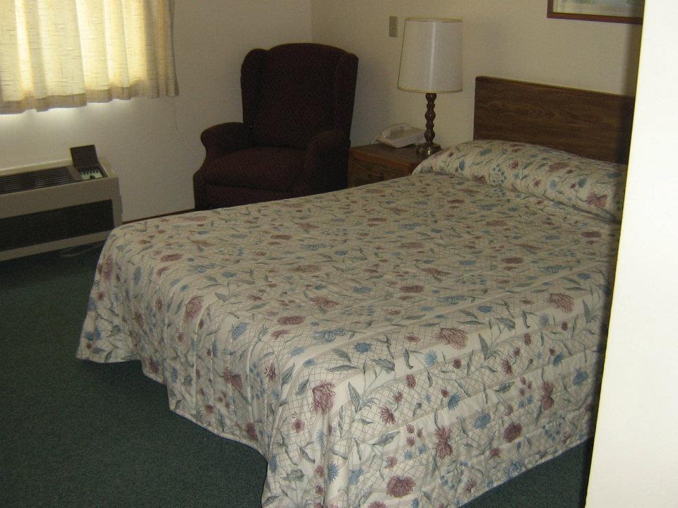 Chapel Hill Motel Brevort Habitación foto